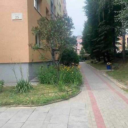 Uroczy Apartament W Centrum Sandomierza Buitenkant foto